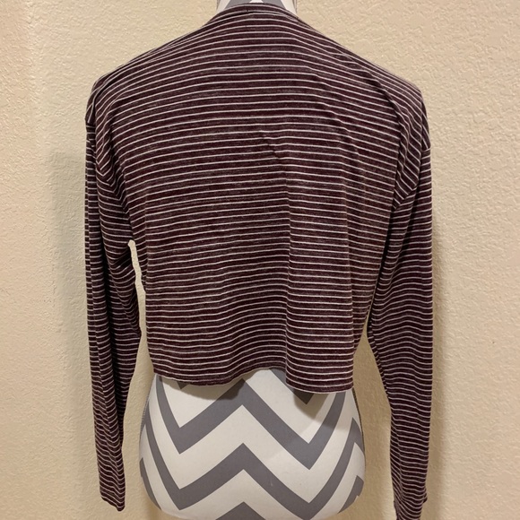 Maroon/burgundy & white stripped crop top size medium forever21 - Picture 2 of 4
